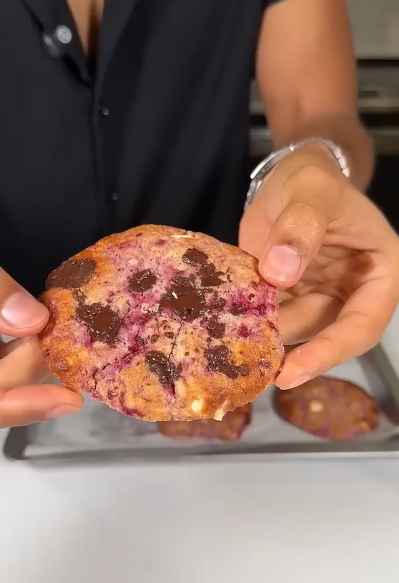 White chocolate raspberry cookies with a soft center