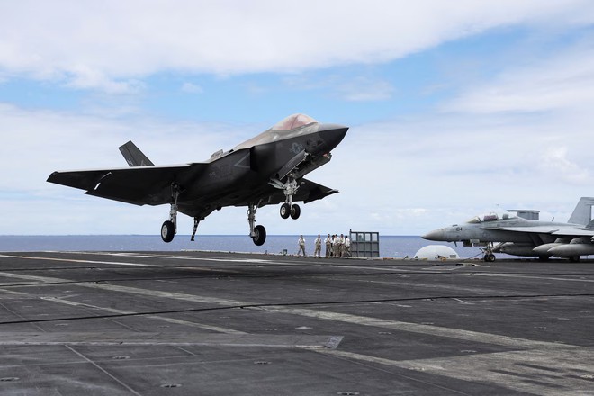 Vì sao tiêm kích F-35 của Mỹ vẫn 'đắt khách' dù có nhiều điểm yếu?