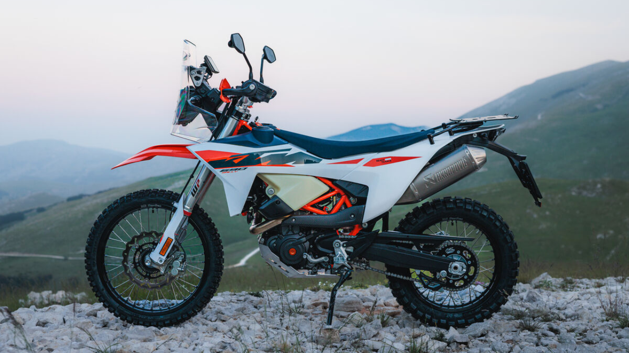 2027 KTM 690 Rally unveiled with 79PS engine, bigger fuel tank and more