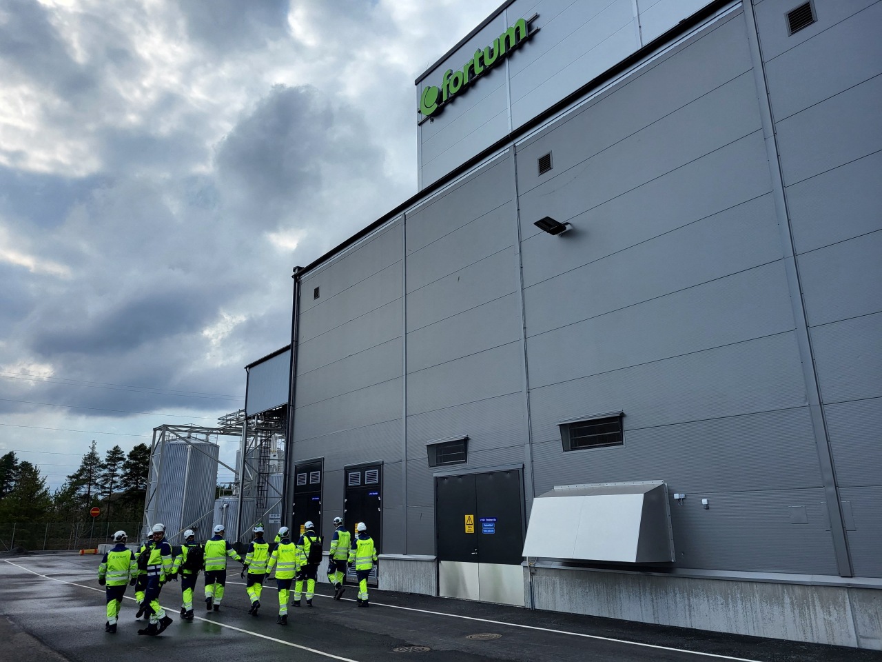 Nordic energy company Fortum shares jump on Google nuclear power agreement