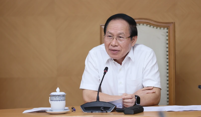 Phó Thủ tướng: Không để học sinh thiếu sách giáo khoa