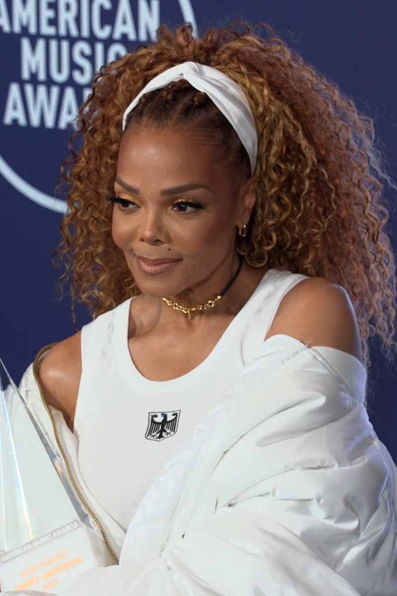 Janet Jackson va adapter « Control » en film-concert