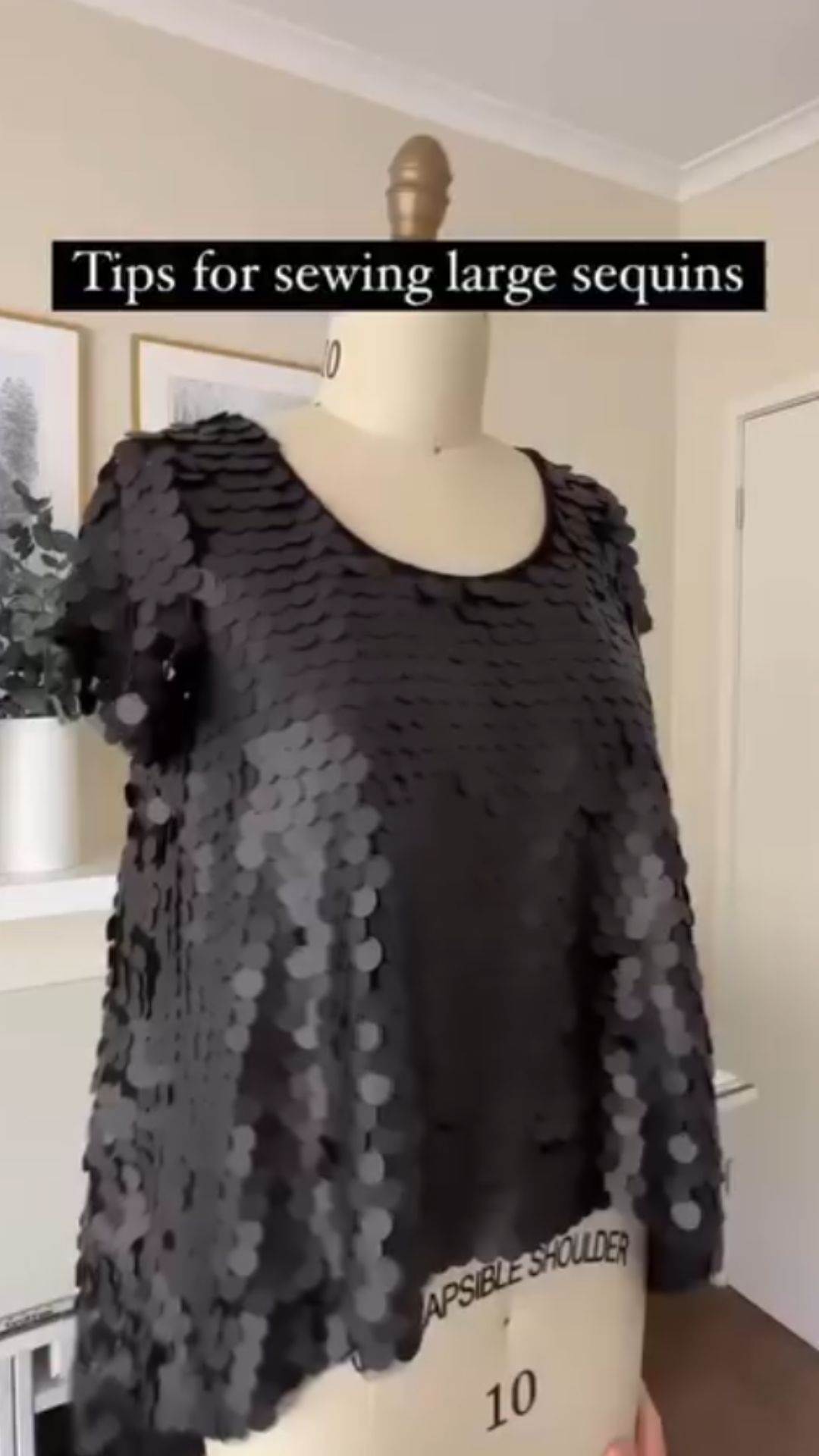 Sewing large sequins: How to get a perfect finish