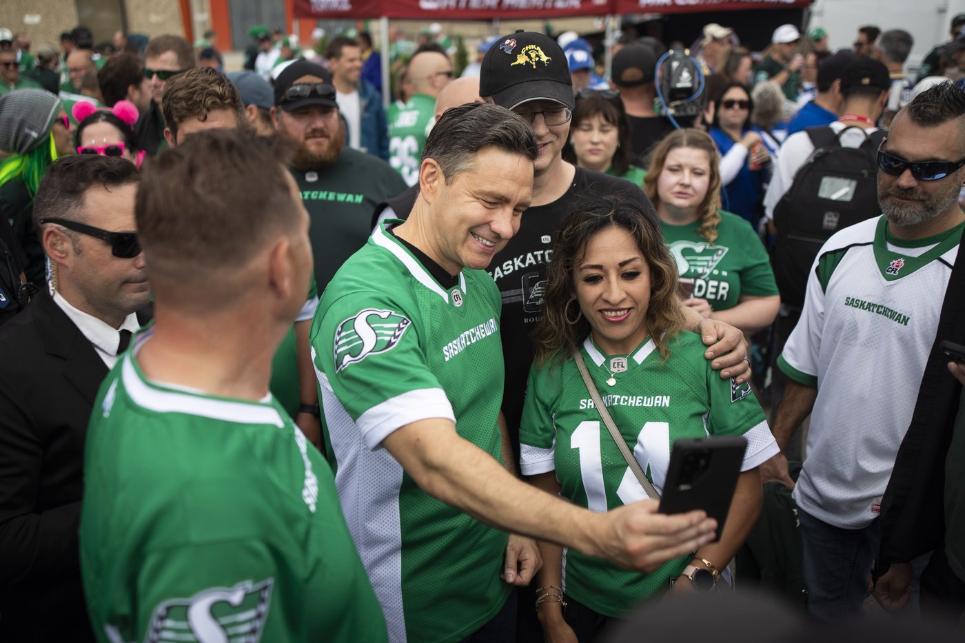As the trade war dominates Canadian politics, Conservatives fight among ...