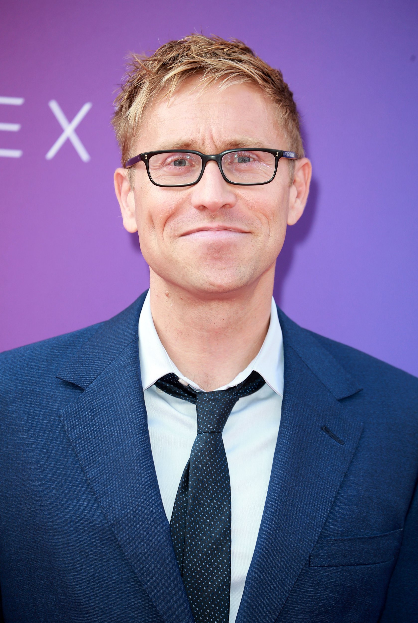 Russell Howard releases extra tickets after charity event in memory of ...