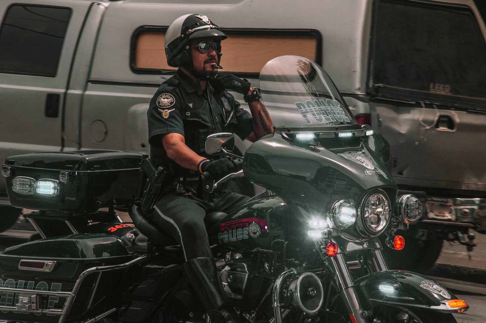 Flock’s camera installer called police on a reporter. Your car can’t ...