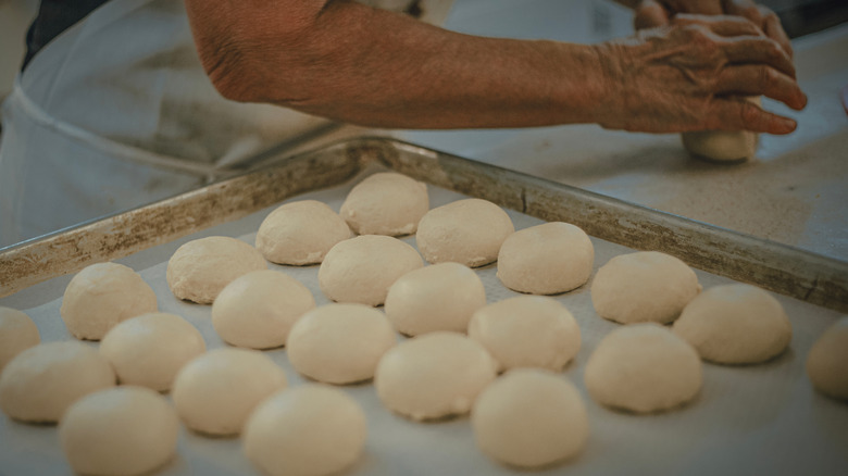 8 hands-down best Amish bakeries in Pennsylvania