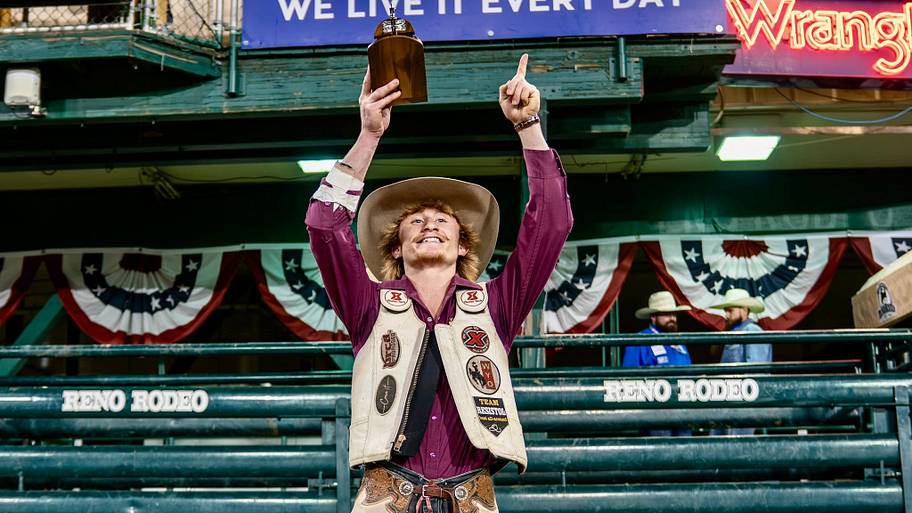 From rookie bull rider to NFR contender: Hayden Welsh's standout season