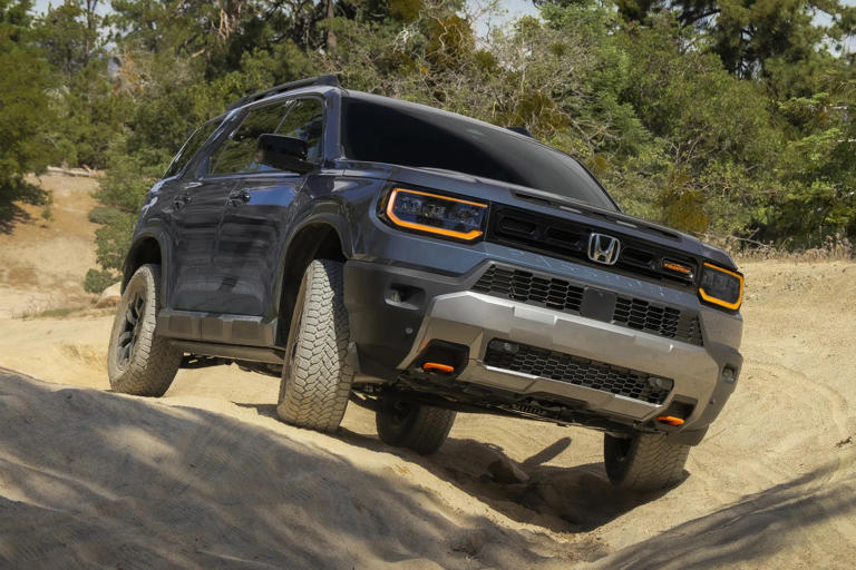 Turns out, Honda’s compact SUV has realer trail ambitions than expected