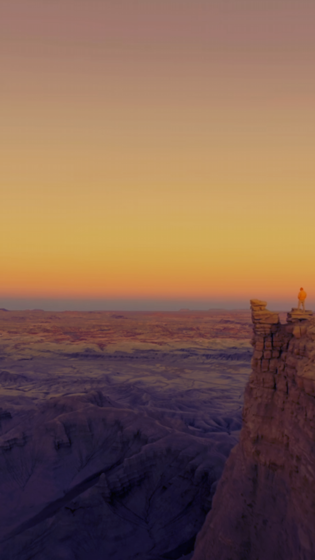 Explore Utah's breathtaking desert landscapes