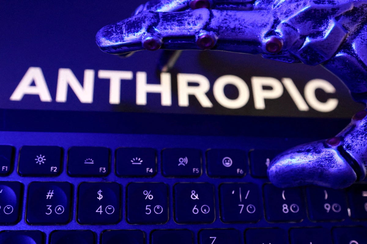 Anthropic official: 10% chance AI could kill all humans in a decade