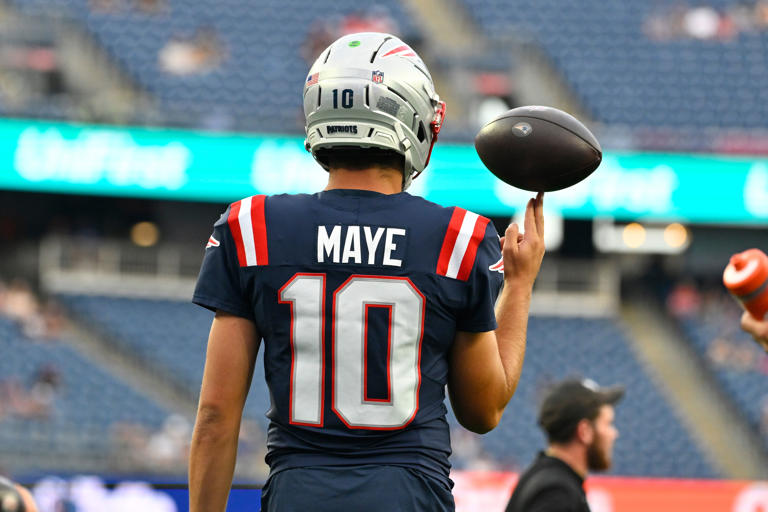 Drake Maye passes Tom Brady’s career Patriots mark in Week 6