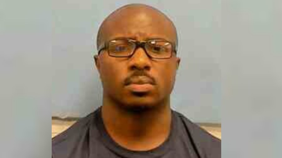 AR police officer charged after dogs shot in woman's home