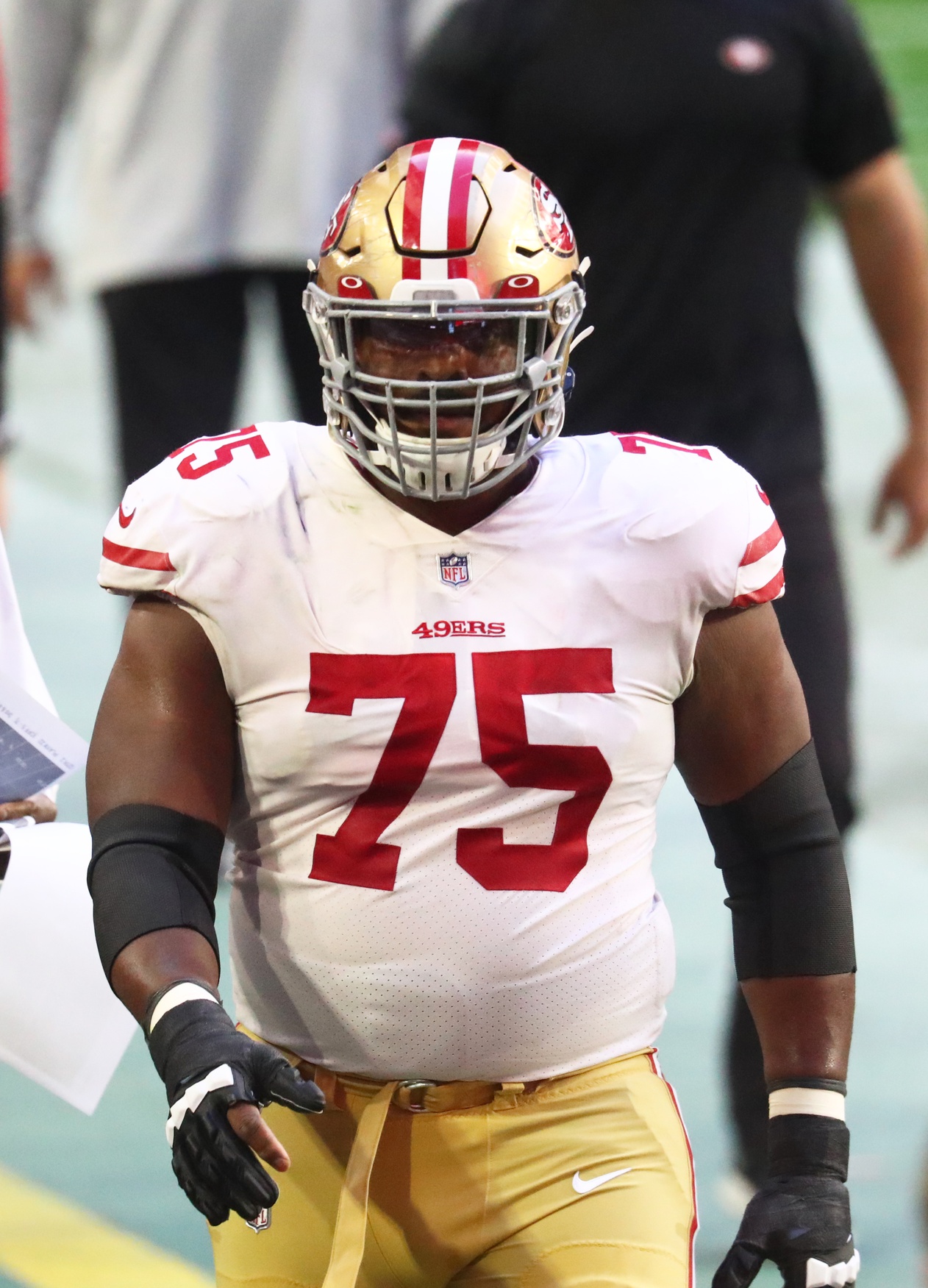 Dallas Cowboys: Add 34-year-old Pro Bowler to the squad