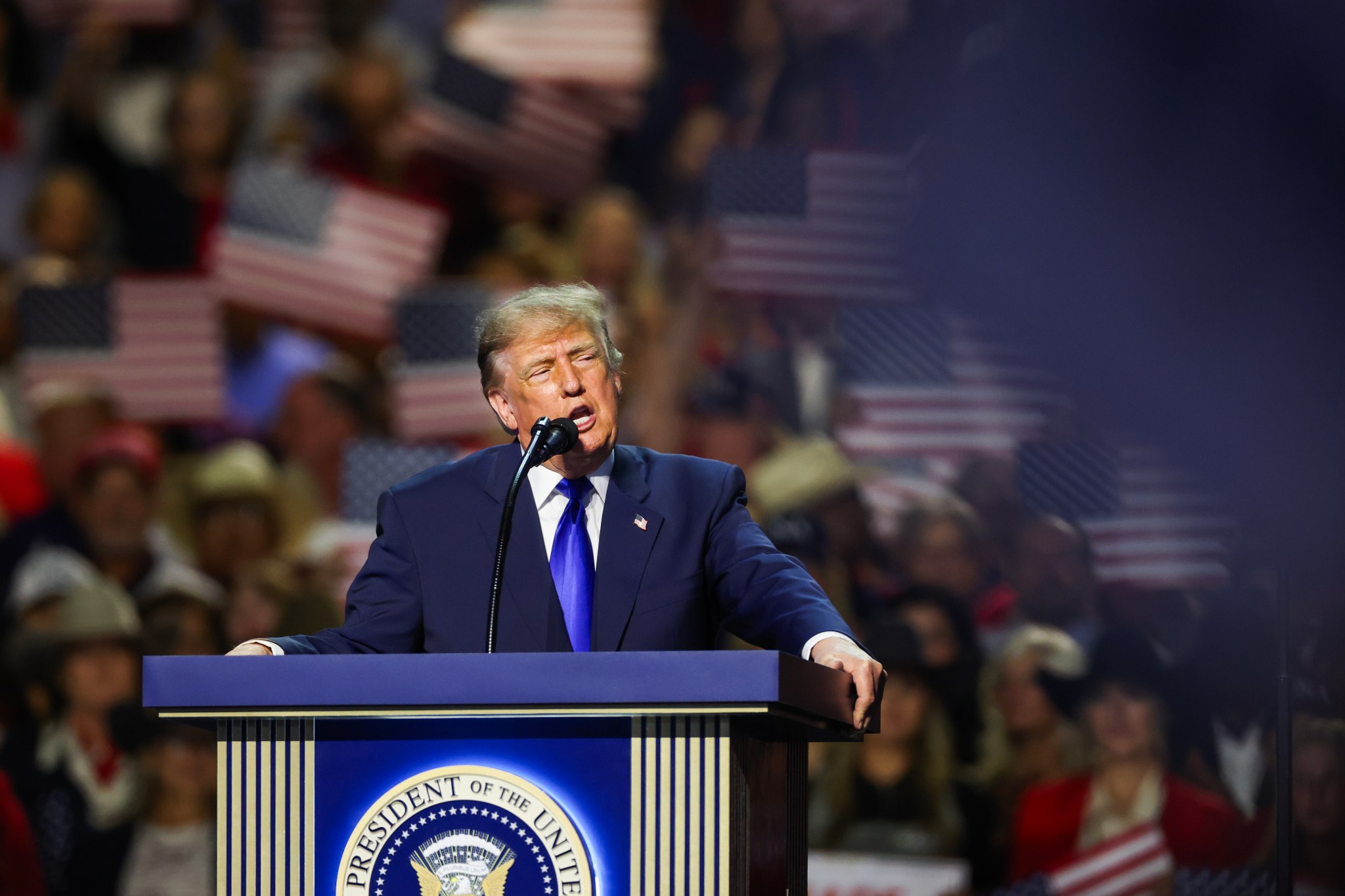 Trump defends Republican leader booed at RNC midterm convention