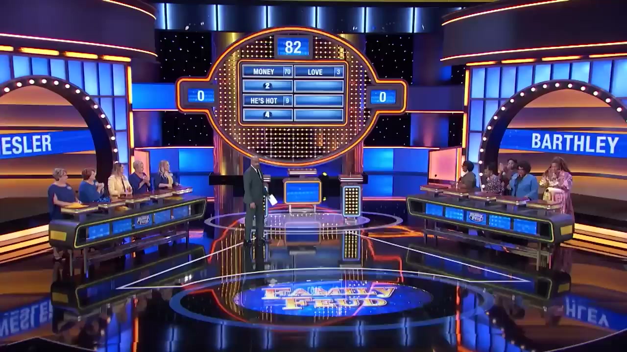 Vickie goes TMI on Steve Harvey!