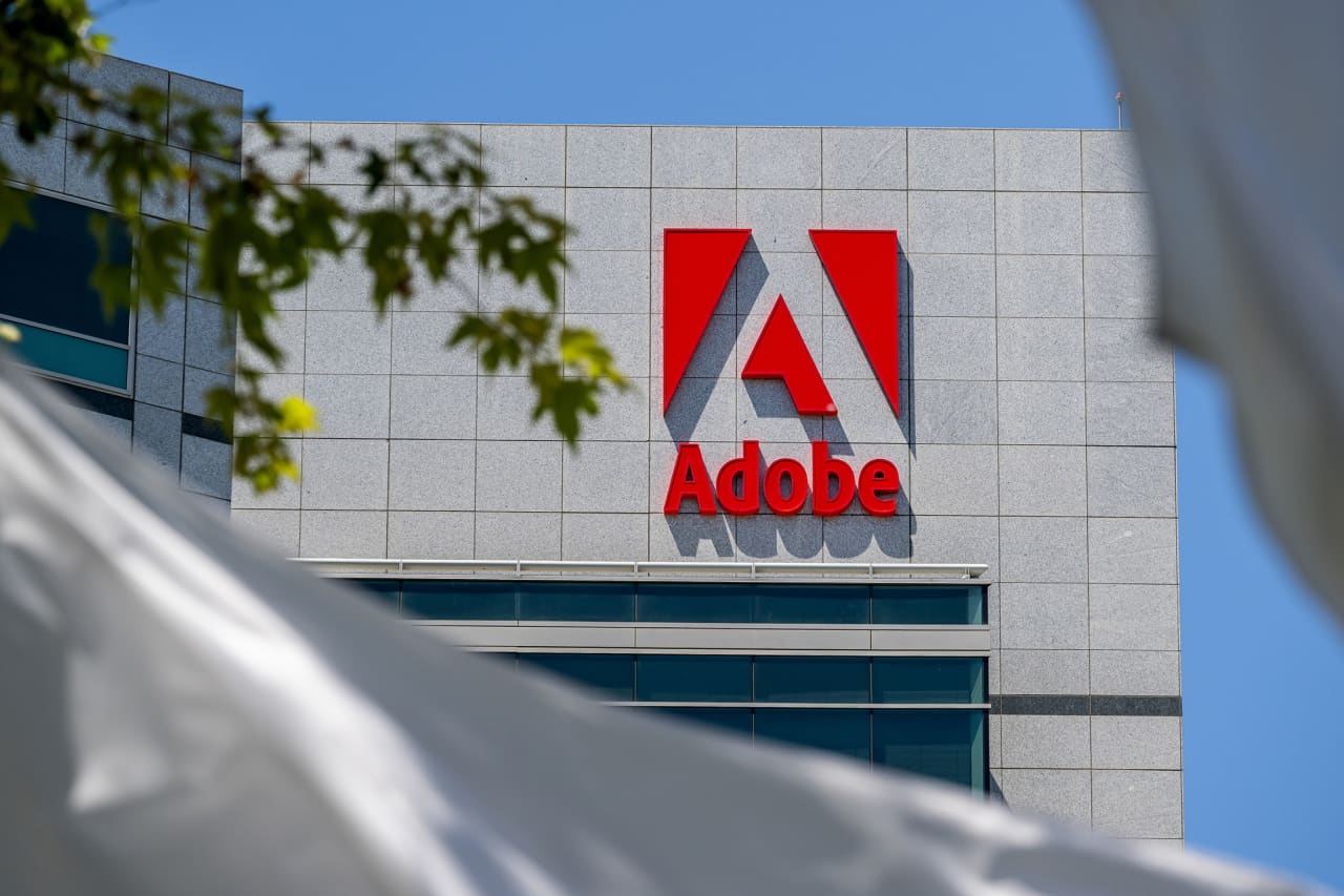 Adobe to report first earnings since naming next CEO. AI concerns have hurt the stock