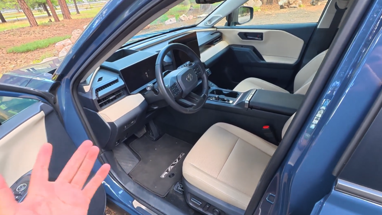 Toyota RAV4 2026 interior design and control system explained