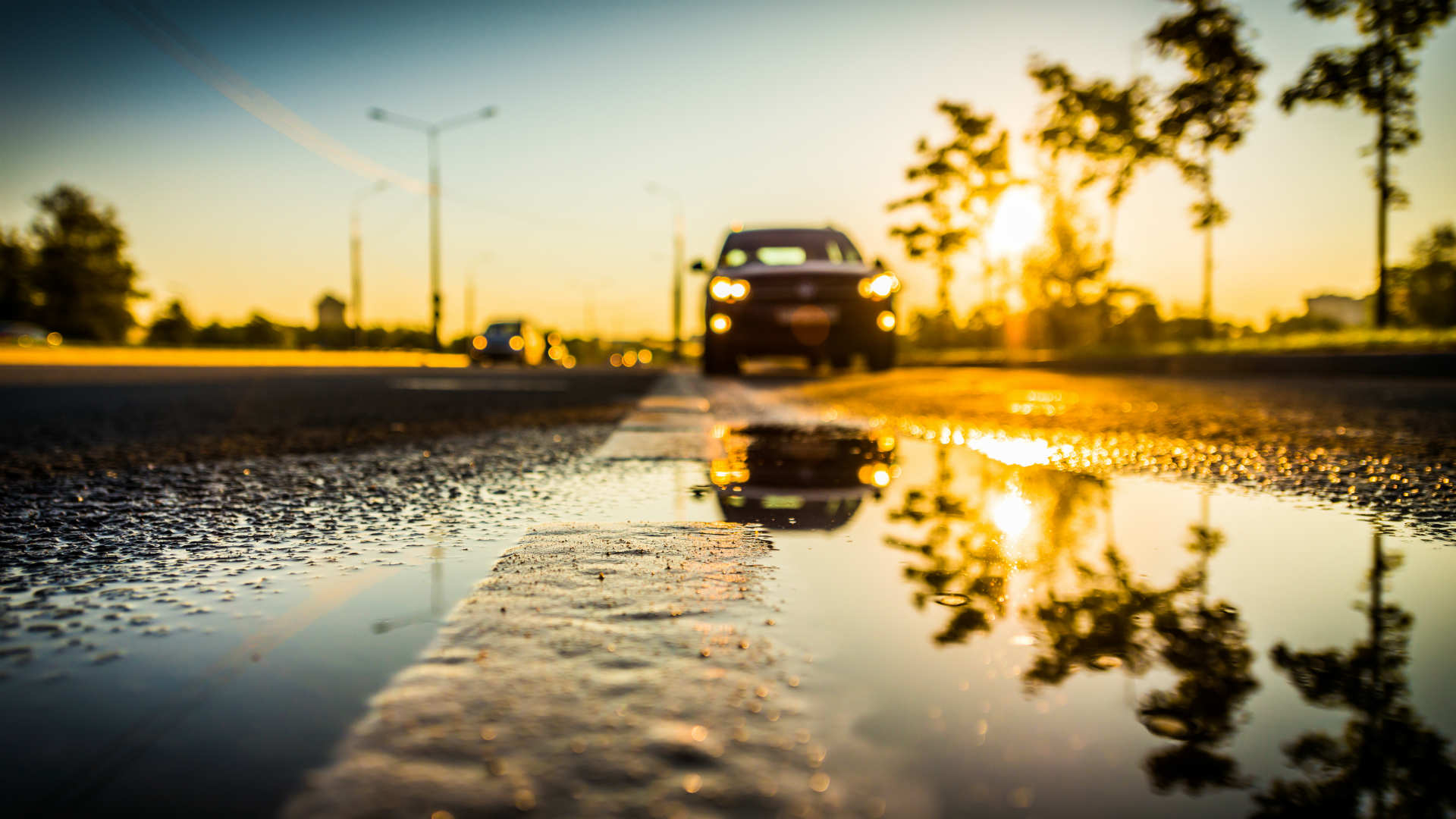 How to reduce risk when driving in summer rain