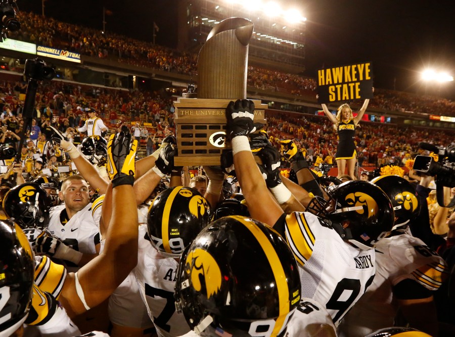Iowa's Cael Winter discusses the Cy-Hawk rivalry