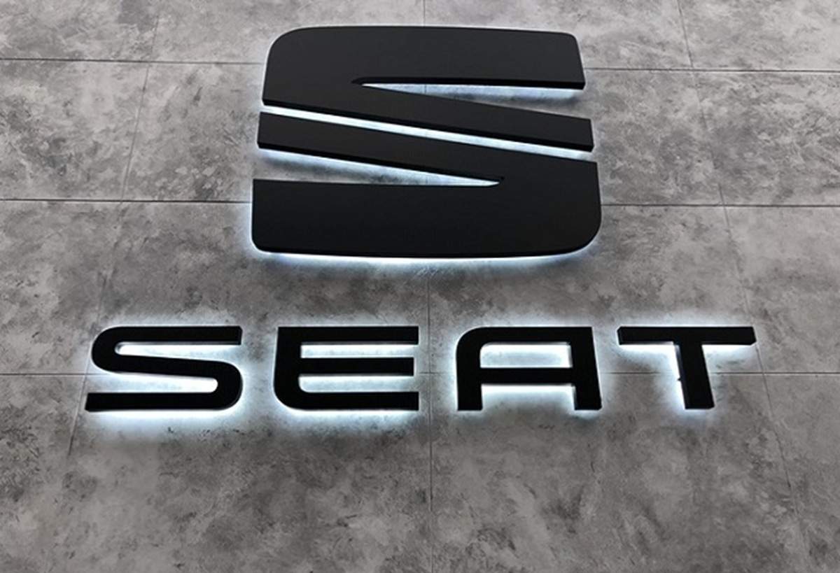 Seat se reúne con Aggity para escuchar propuestas relacionadas con la ...