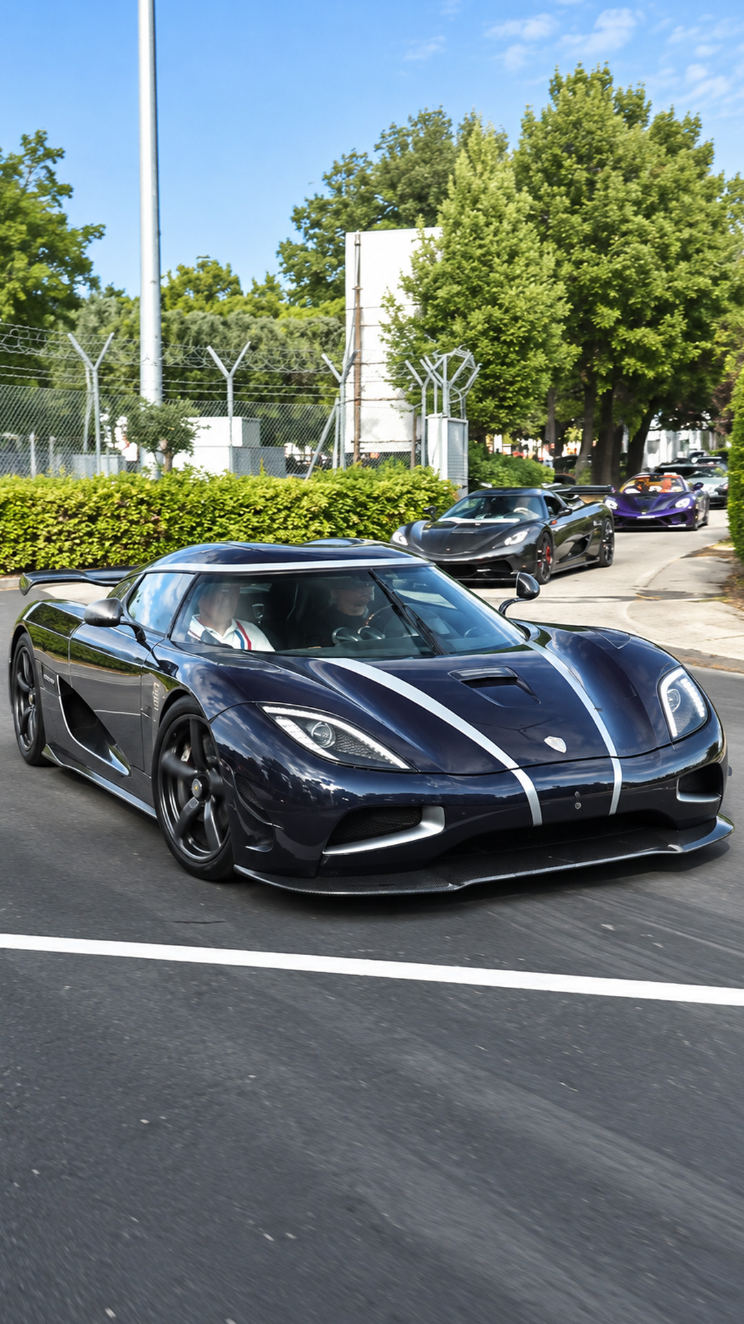 Hypercars launch hard with engines screaming