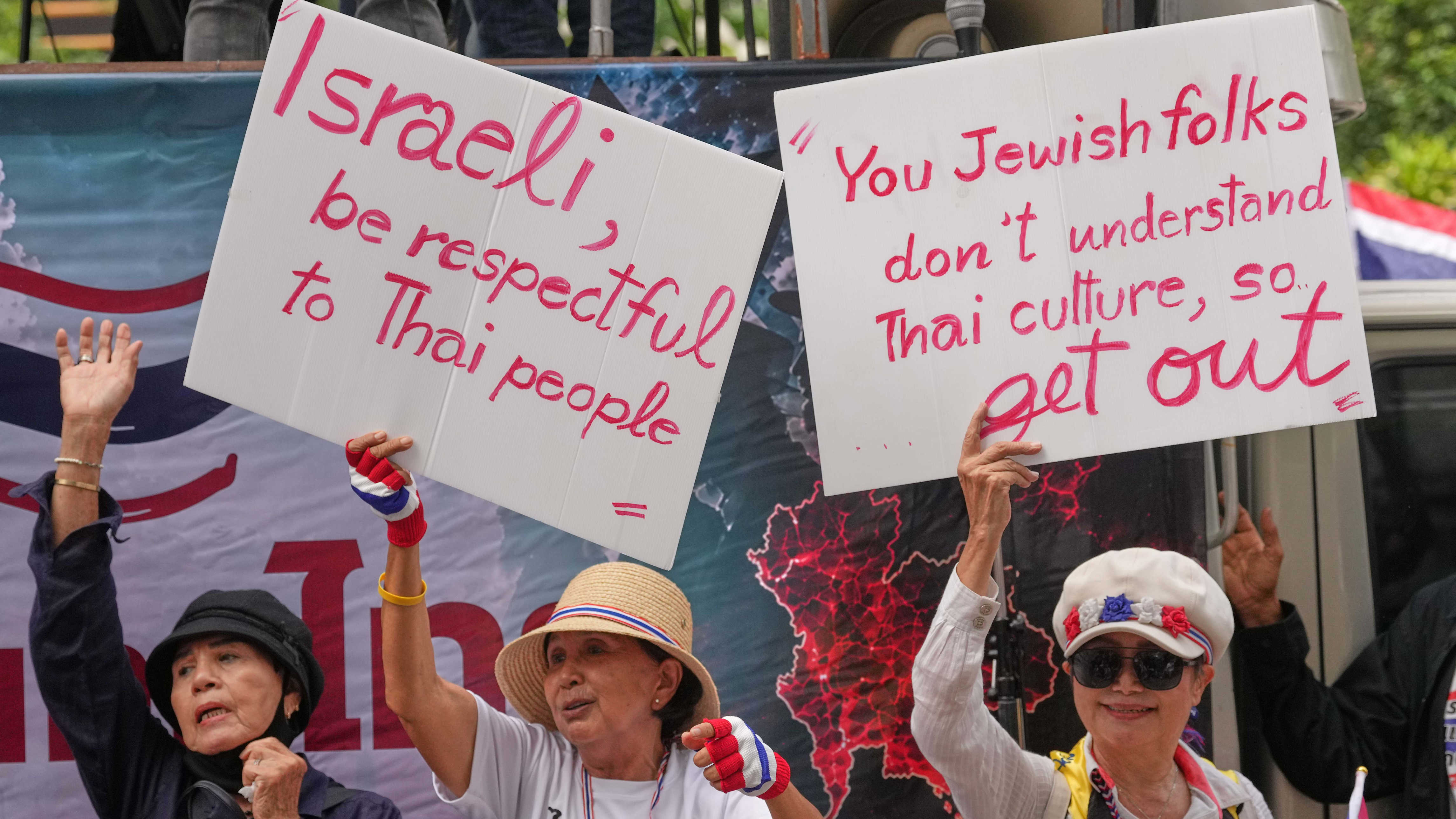 Rally at Israeli embassy in Bangkok to demand foreigners respect Thai laws