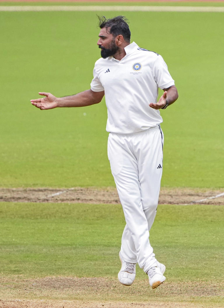 Road ahead for 36-year-olds: Can Shami follow Bhuvneshwar to Indian team?