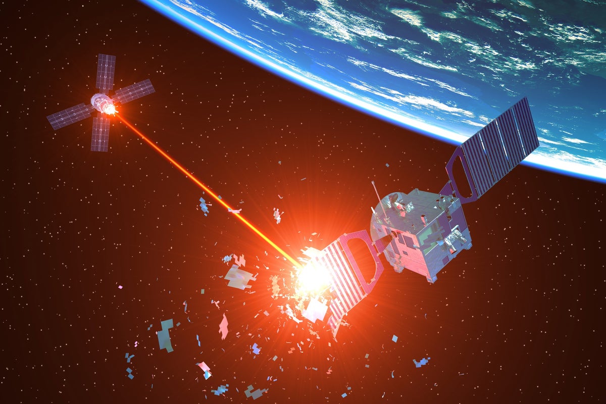 US military tests first ever orbital 'dogfighting' in space