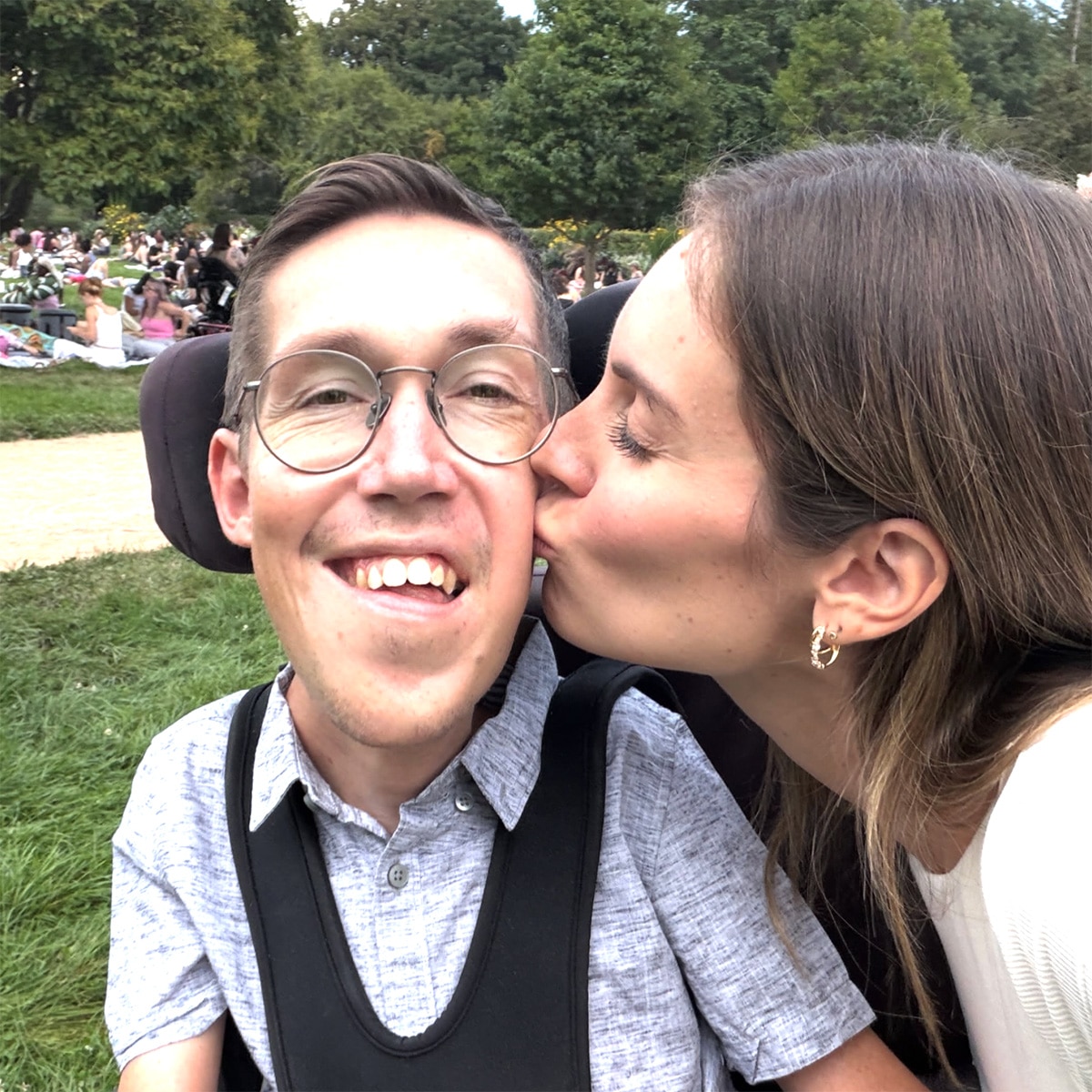Squirmy, Grubs' clap back at hateful DM after pregnancy announcement