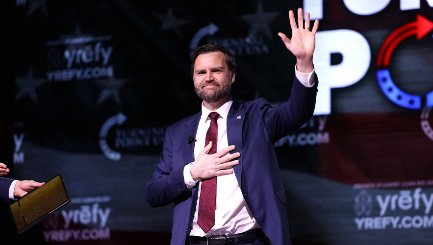 JD Vance makes unexpected makeup admission live on Fox News as ...