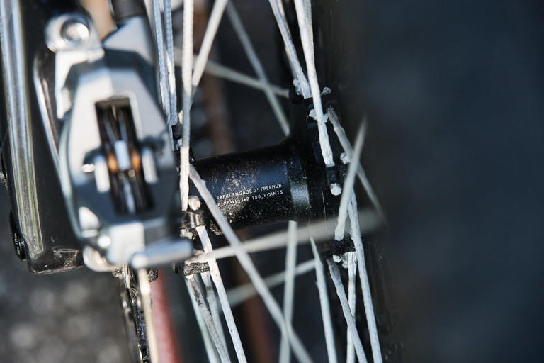 I tried rope spokes on my XC bike. I didn’t expect them to feel like this.