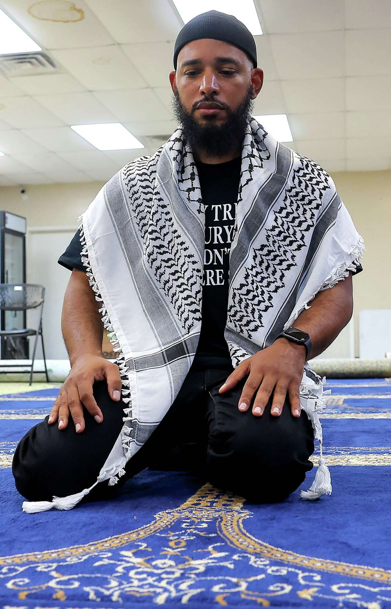 Muhammad Abdullah is the imam at the Masjid-Al-Islam, the oldest mosque in Dallas and one of the oldest in Texas. (Steve Nurenberg/The Dallas Morning News)