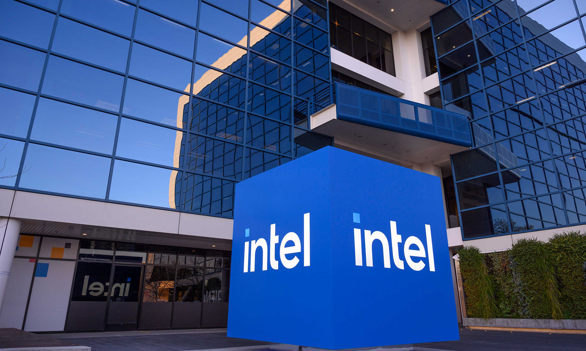 Why Intel stock slumped today