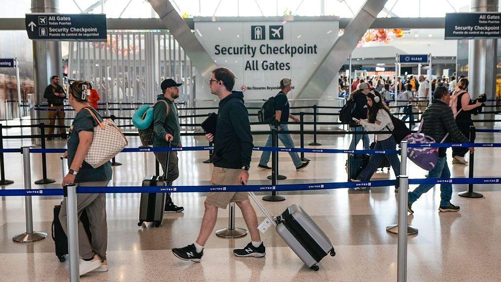 US airport security weighs major changes 25 years after 9/11