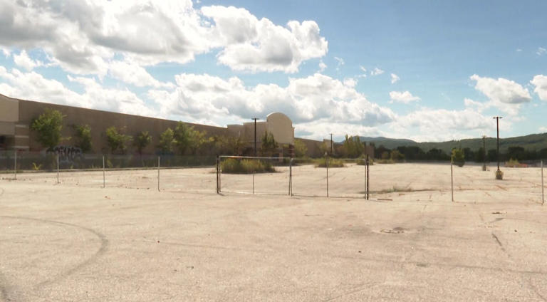 Walmart Supercenter permitting process begins for old Diamond Run Mall site