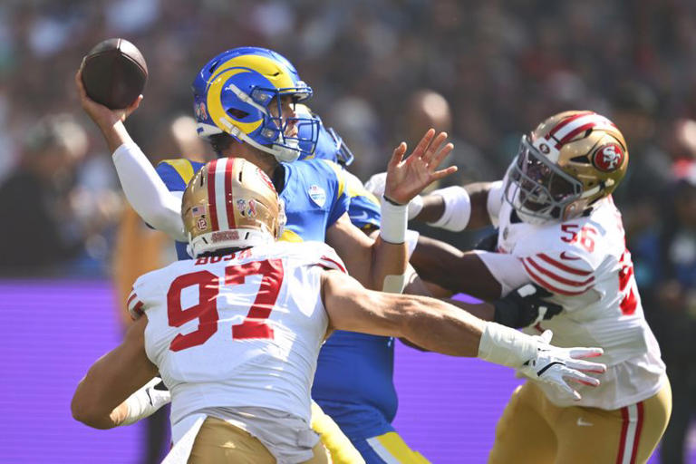 Netflix's awful sound and visual issues hammered by NFL viewers from ...