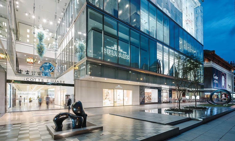 Singapore father-son billionaire duo buys $245M prime shopping mall