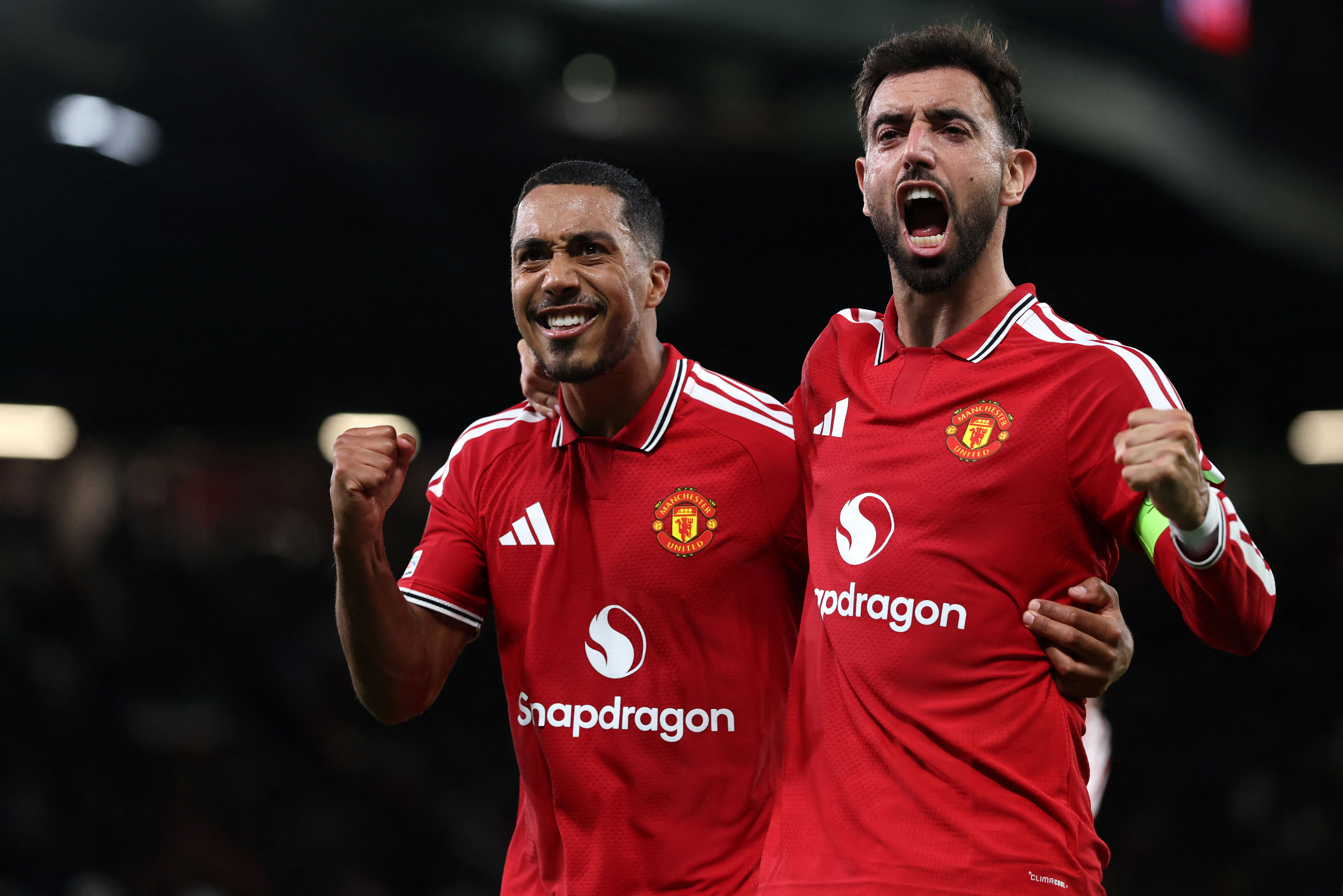 Champions League scores, live updates: Manchester United rolling against Sabah FK; Bayern Munich-Bodø/Glimt goalless at halftime