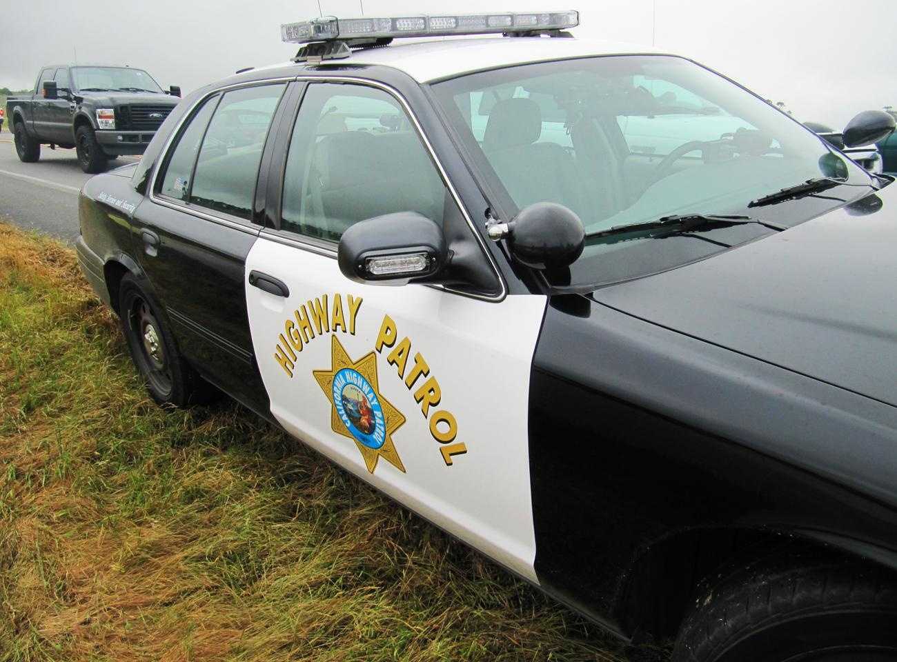 Man dies days after crashing into divider, tree on Highway 101 in Prunedale