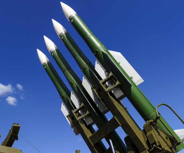 Report: Iran resumes ballistic missile production