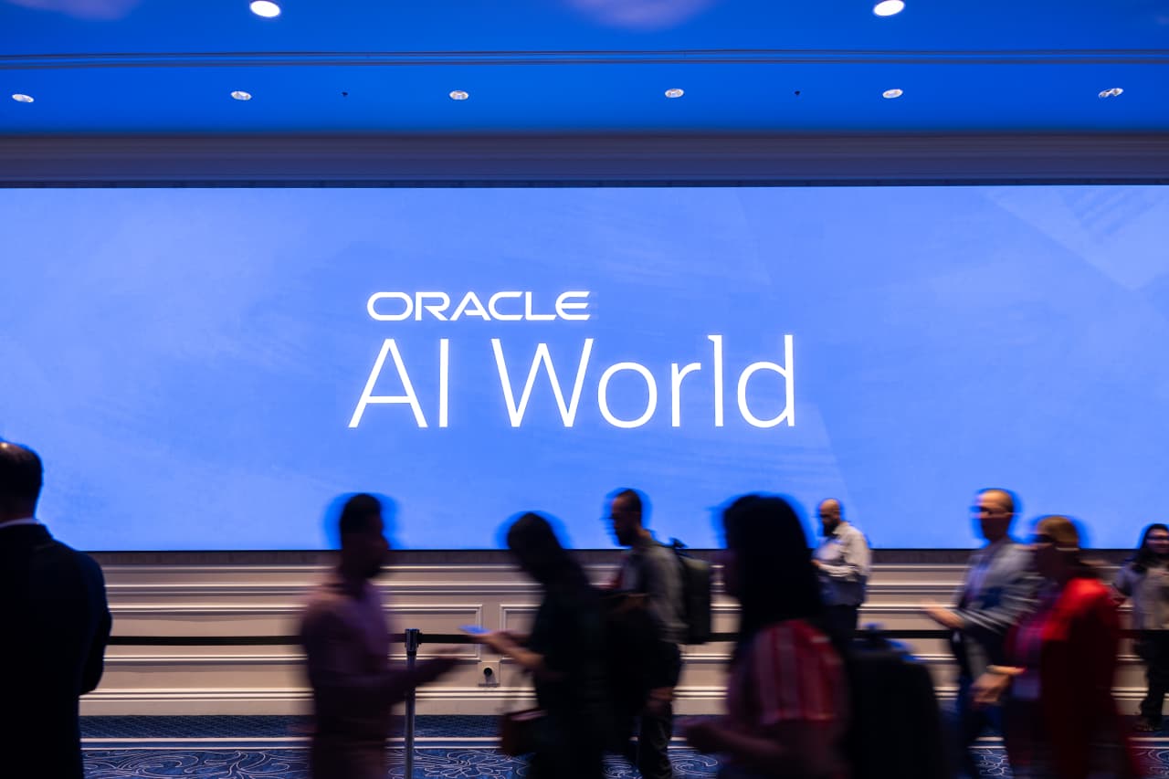 Oracle stock jumps as earnings beat estimates, cloud infrastructure ...