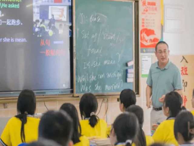 Math teacher Tang Jiafeng sparks nationwide uproar by demanding English ...