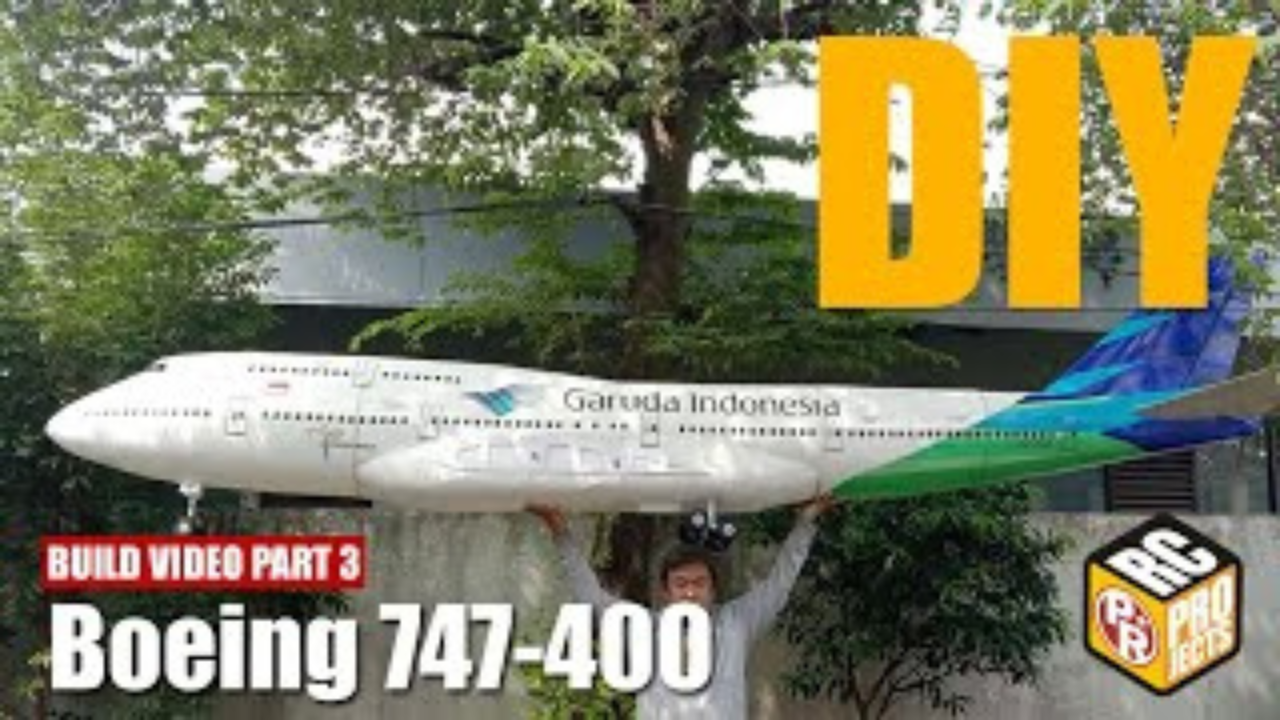 Bringing a large RC Boeing 747 together