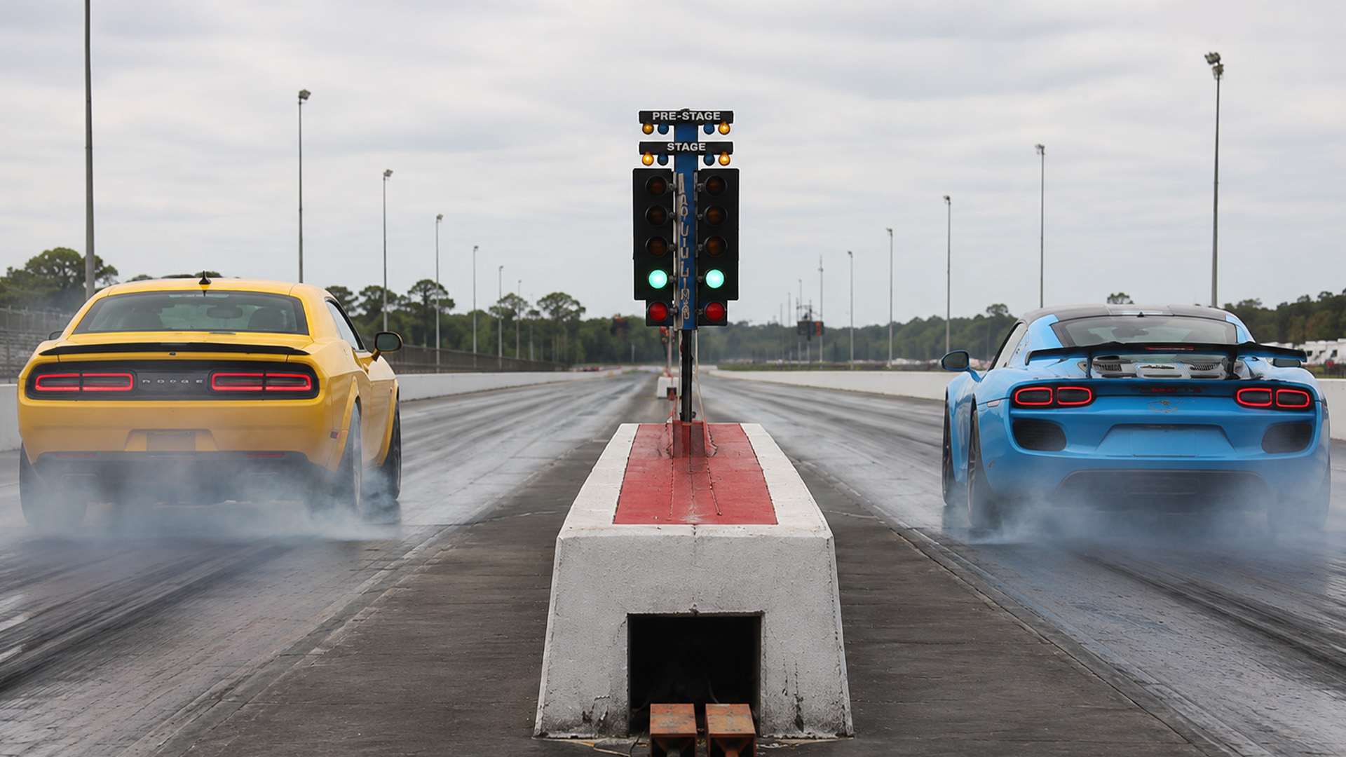 Dodge Demon Battles The Hybrid Porsche 918 Drag Race