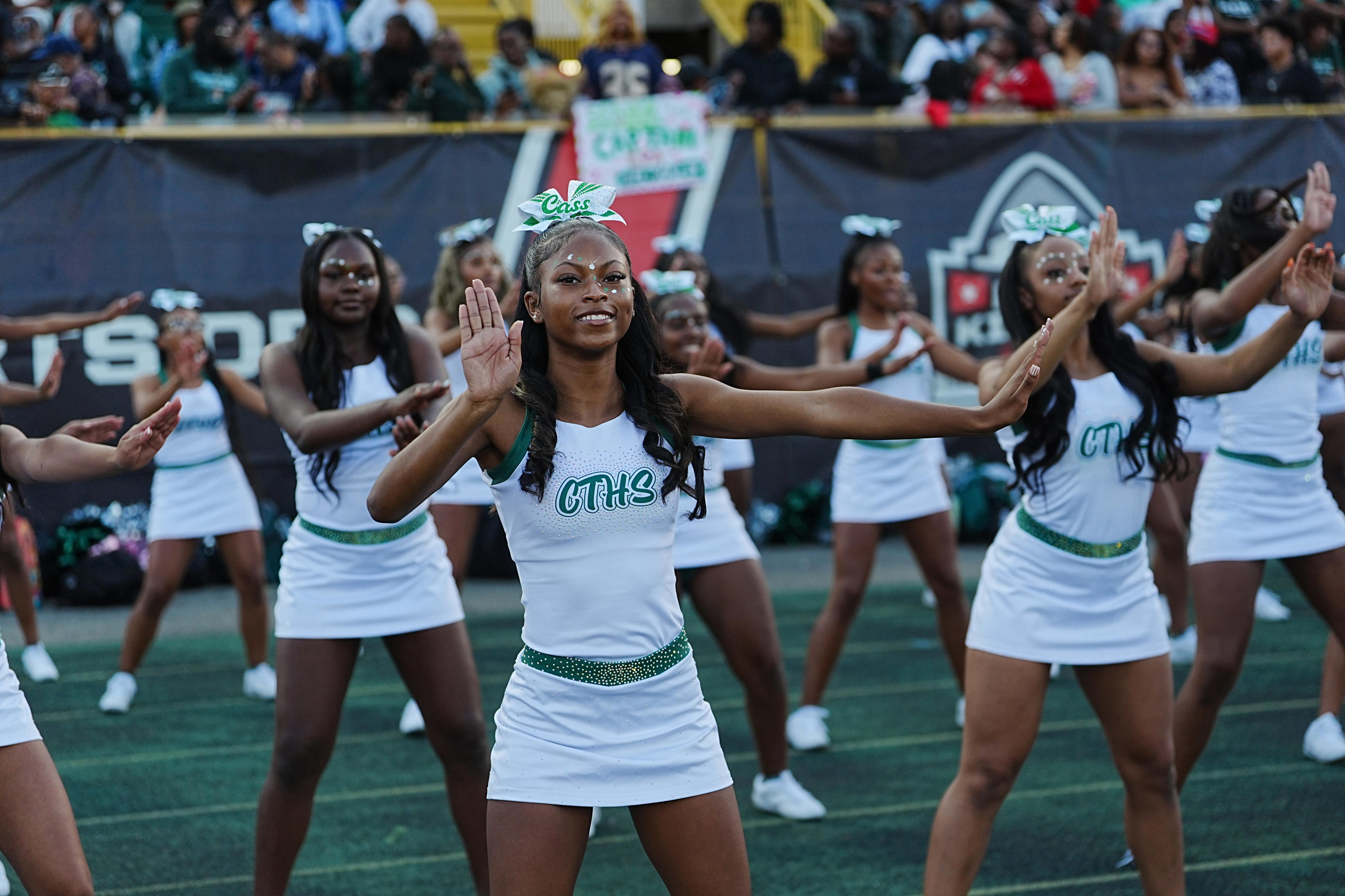 Michigan high school football live scores and updates for Week 5 games