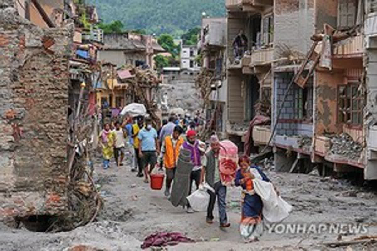 네팔·티베트 대홍수 사망자 633명...韓 등 4개국 제한적 지원 허용