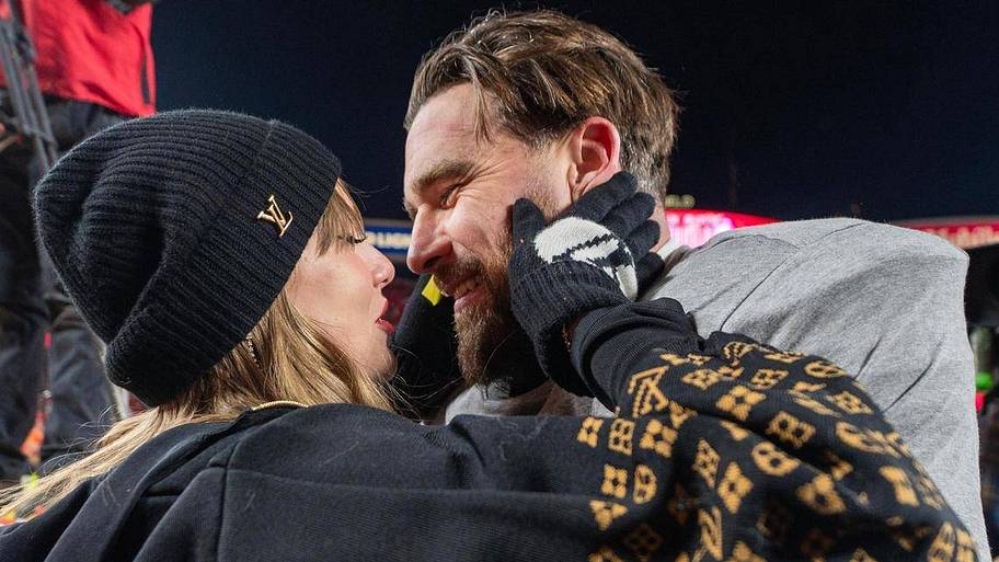 Taylor Swift makes first major career decision after Travis Kelce wedding