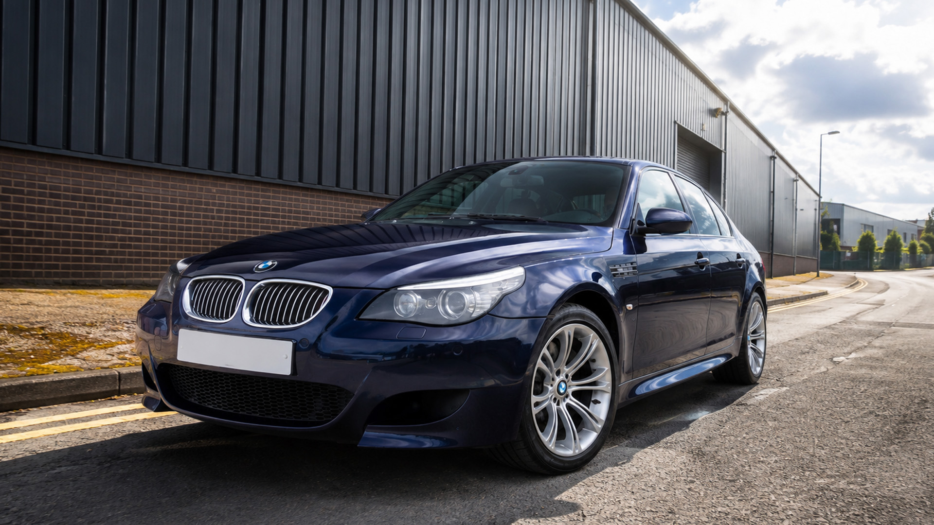 Richard Hammond pushed this V10 BMW M5 into overheating trouble