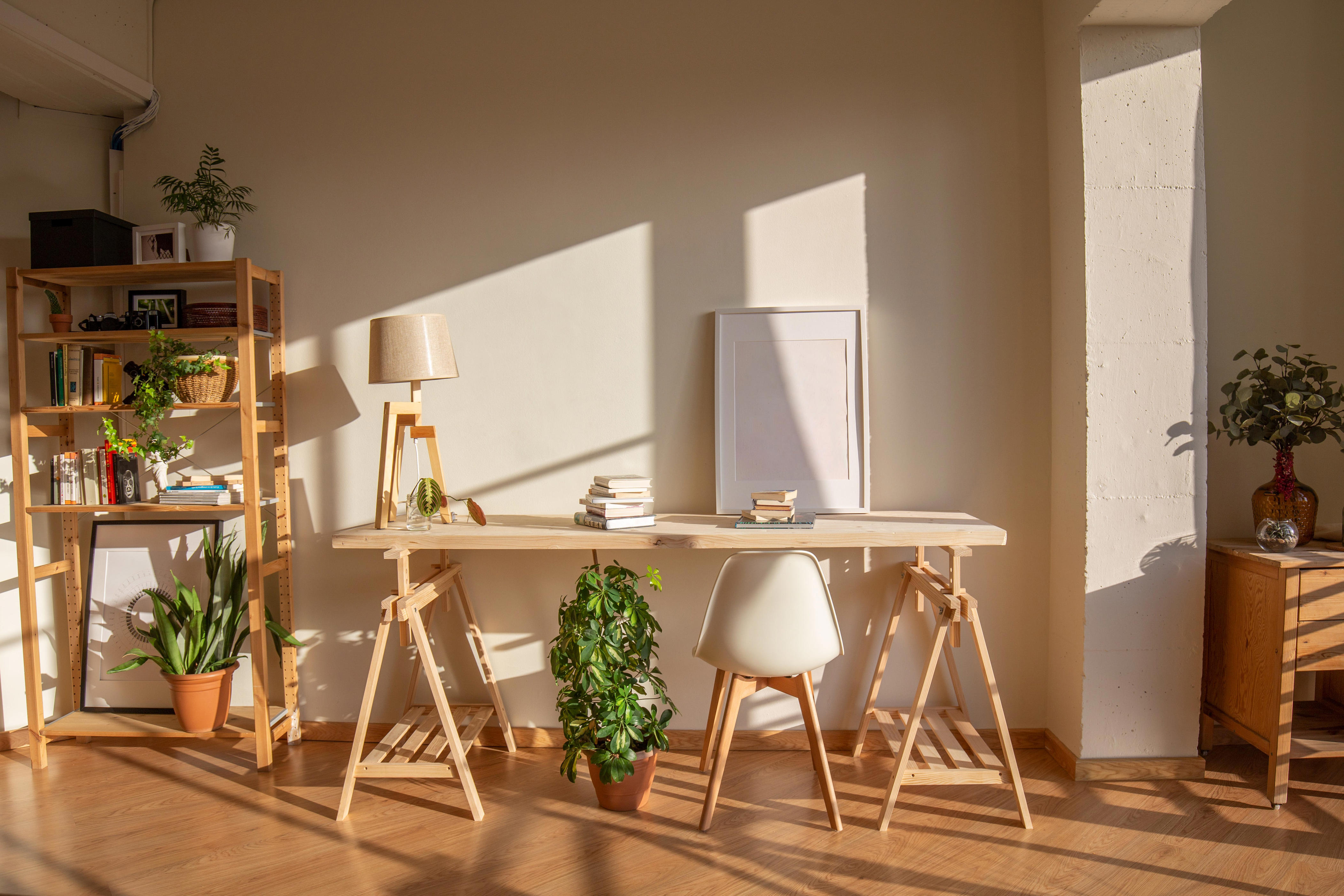 22-home-office-designs-that-ll-make-you-more-productive